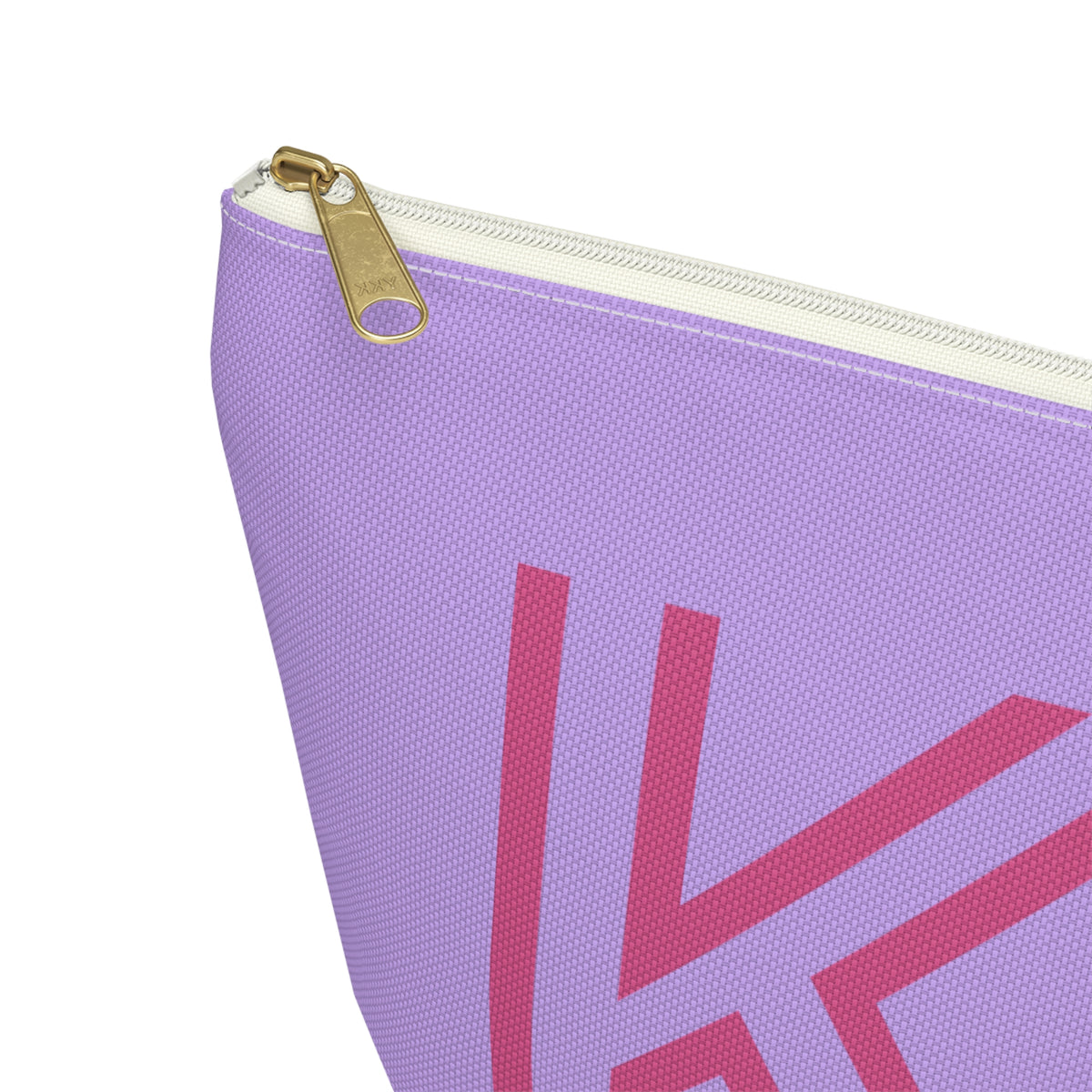 Close-up of the gold zipper pull and pink letter on the lavender personalized makeup bag